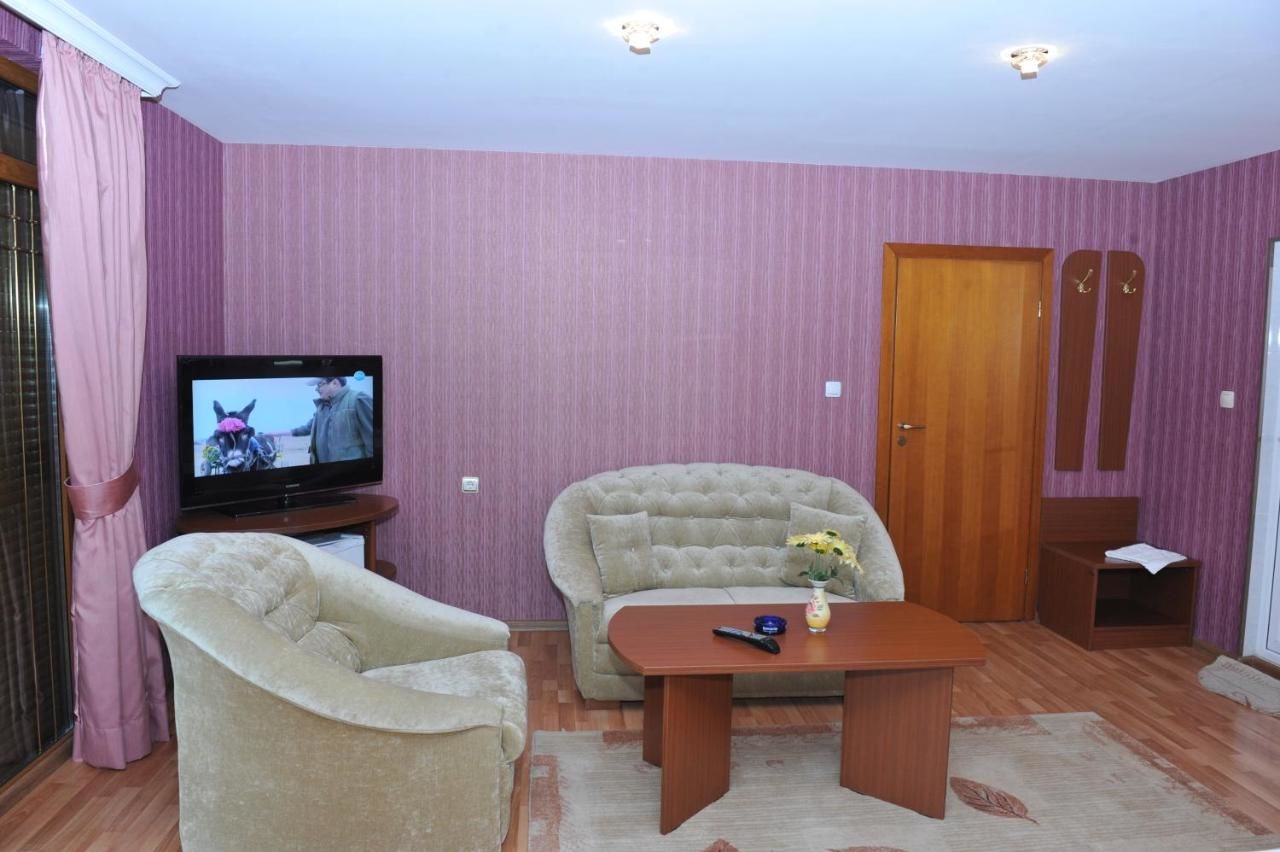 Мотели Eros Motel Сандански-24
